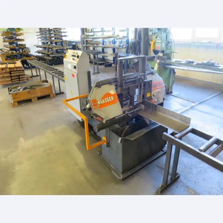 Tooling machines and sheet metal machines out of the sector engineering and contract manufacturing. 
-1