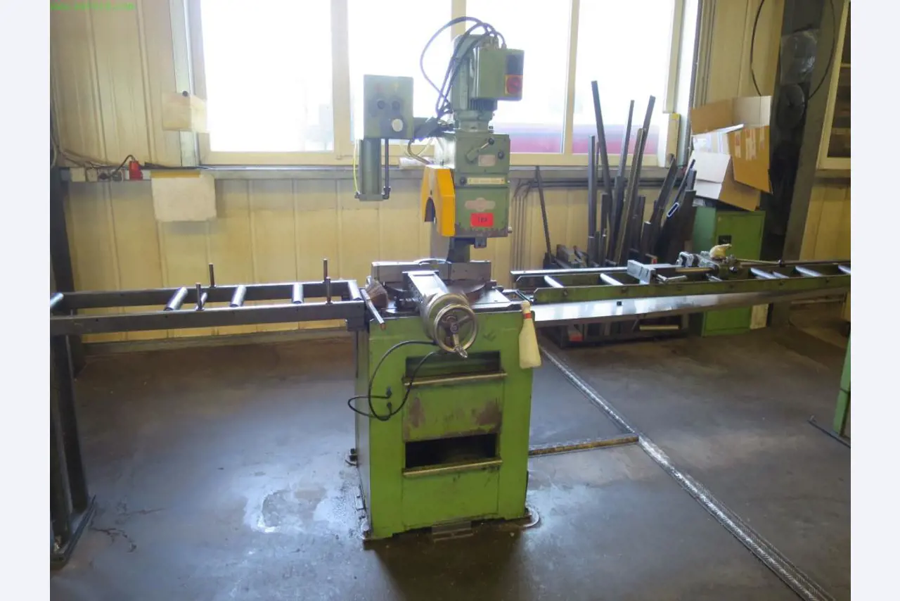 Tooling machines and sheet metal machines out of the sector engineering and contract manufacturing. 
-1