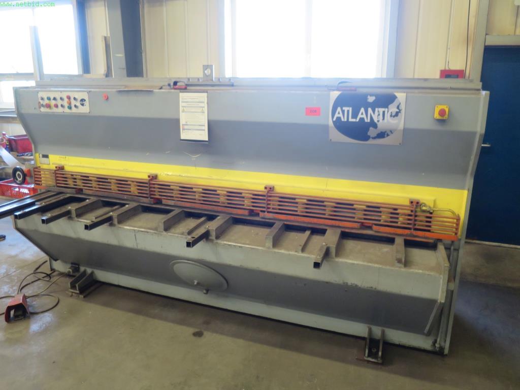 Werkzeug-&  Blechbearbeitungsmaschinen<br>aus dem Bereich Maschinenbau und<br>Lohnfertigung-2