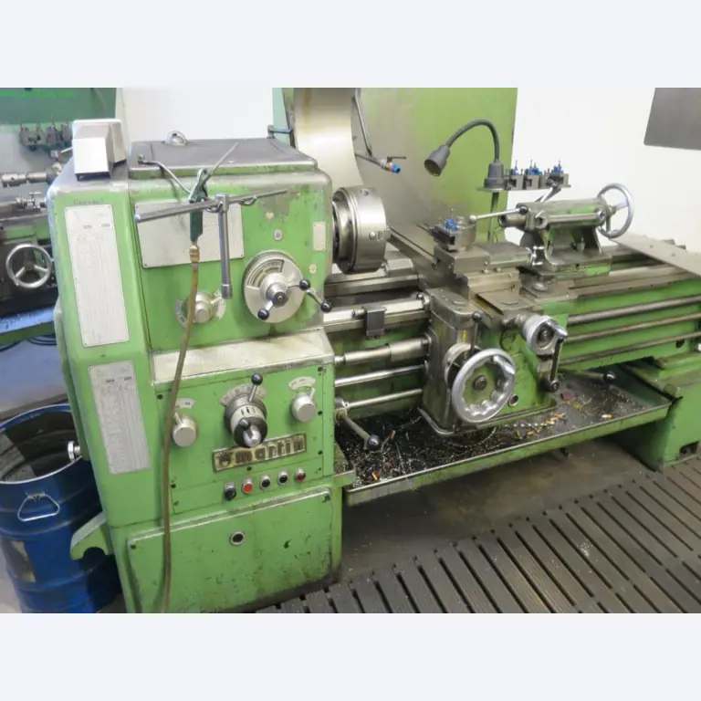 Máquinas-ferramentas e máquinas para trabalhar chapas metálicas<br> no domínio da engenharia mecânica e do fabrico por encomenda-1