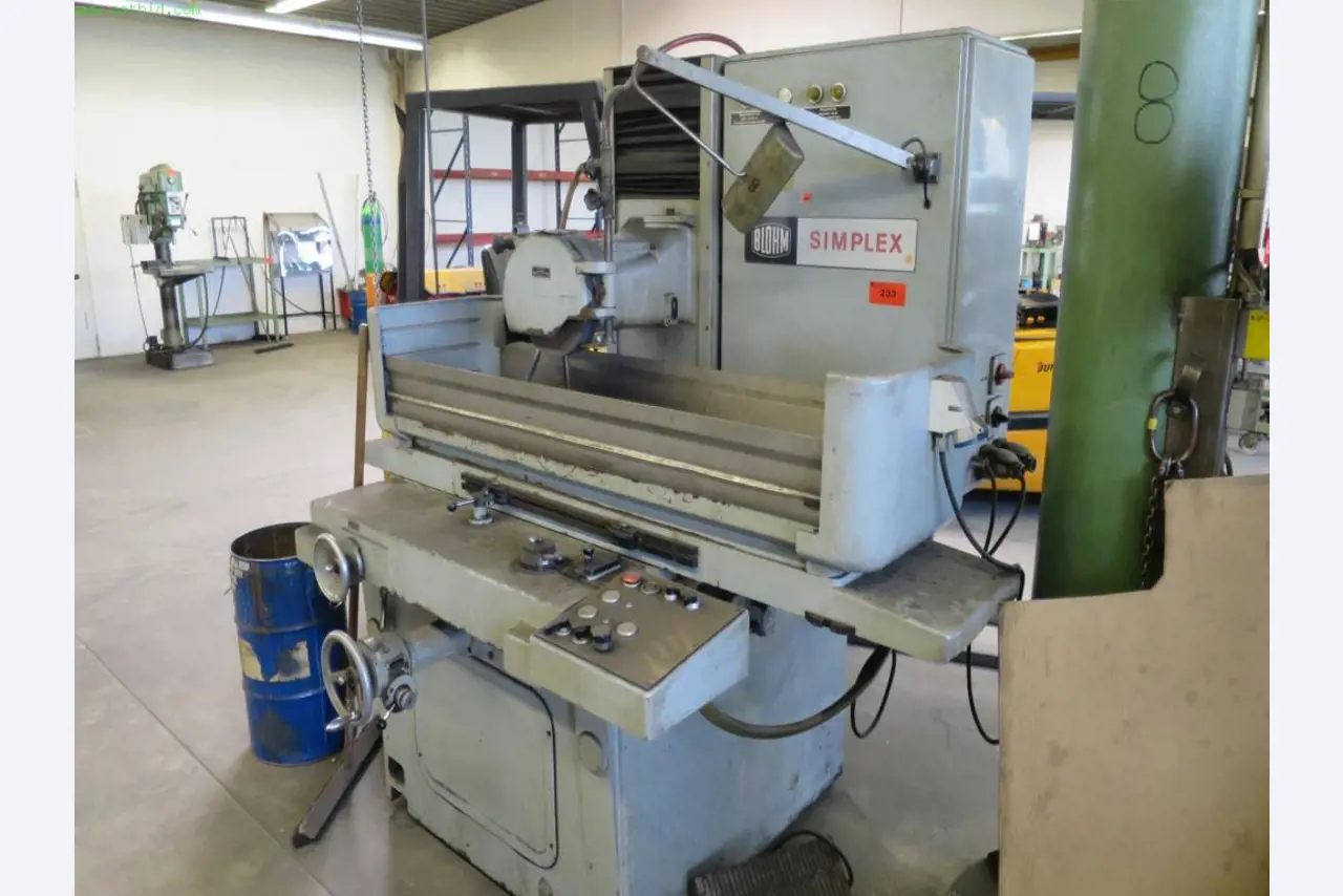 Máquinas-ferramentas e máquinas para trabalhar chapas metálicas<br> no domínio da engenharia mecânica e do fabrico por encomenda-1