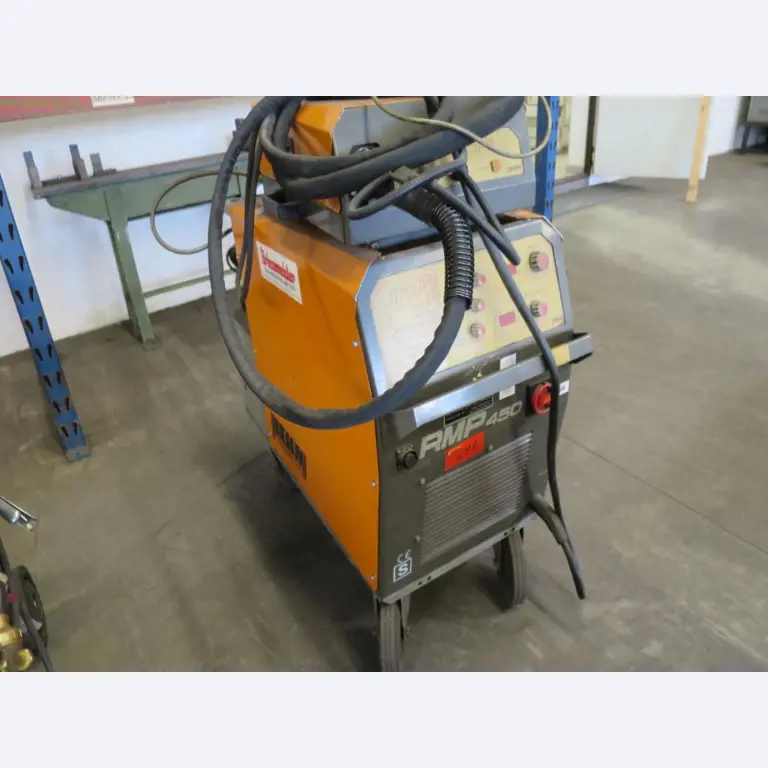 Máquinas-ferramentas e máquinas para trabalhar chapas metálicas<br> no domínio da engenharia mecânica e do fabrico por encomenda-1