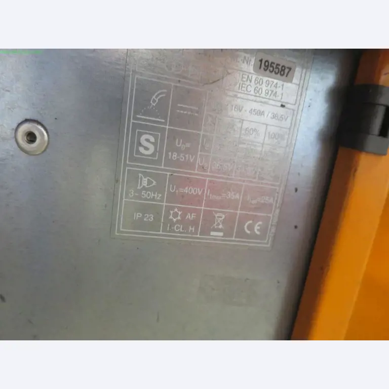 Máquinas-ferramentas e máquinas para trabalhar chapas metálicas<br> no domínio da engenharia mecânica e do fabrico por encomenda-2