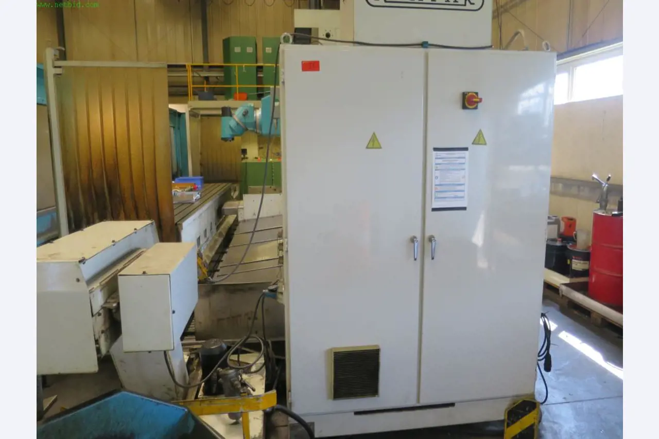 Máquinas-ferramentas e máquinas para trabalhar chapas metálicas<br> no domínio da engenharia mecânica e do fabrico por encomenda-6