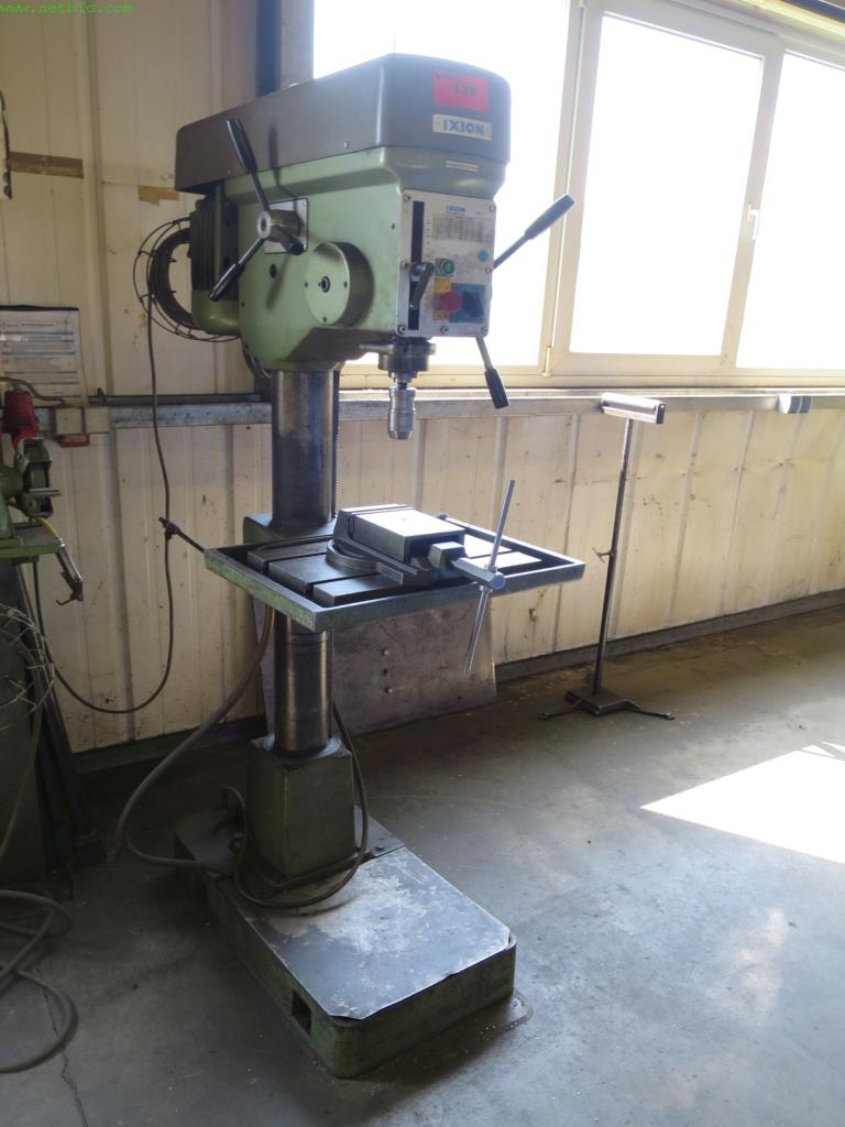 Werkzeug-&  Blechbearbeitungsmaschinen<br>aus dem Bereich Maschinenbau und<br>Lohnfertigung-1