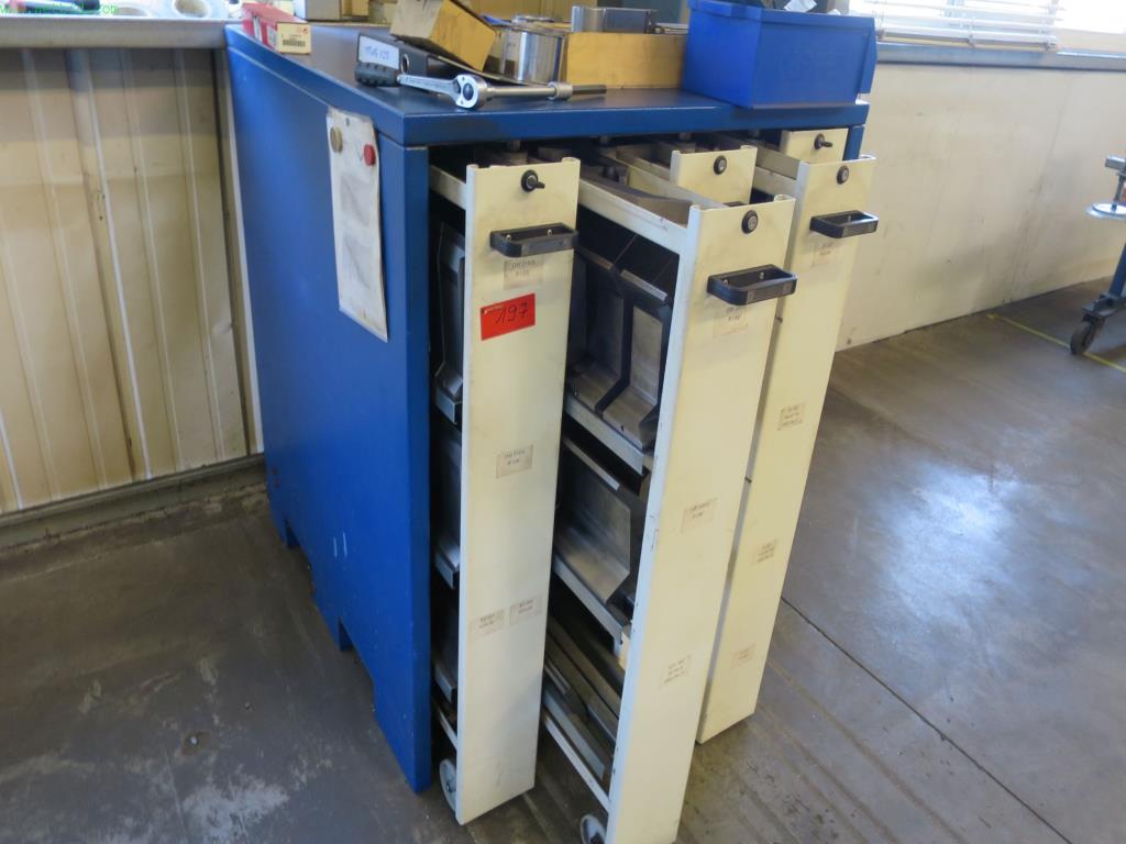 Werkzeug-&  Blechbearbeitungsmaschinen<br>aus dem Bereich Maschinenbau und<br>Lohnfertigung-4