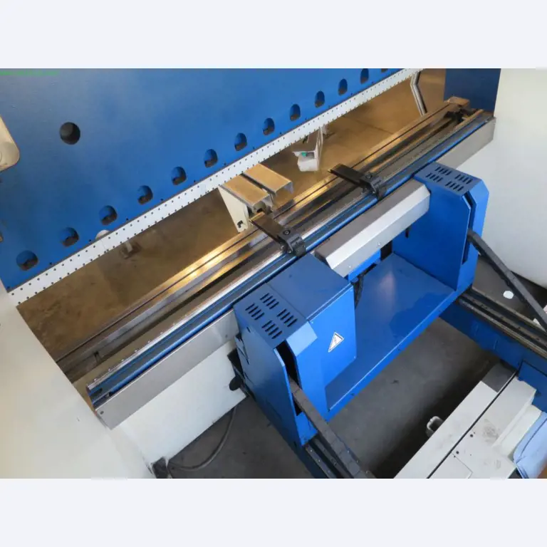 Tooling machines and sheet metal machines out of the sector engineering and contract manufacturing. 
-9