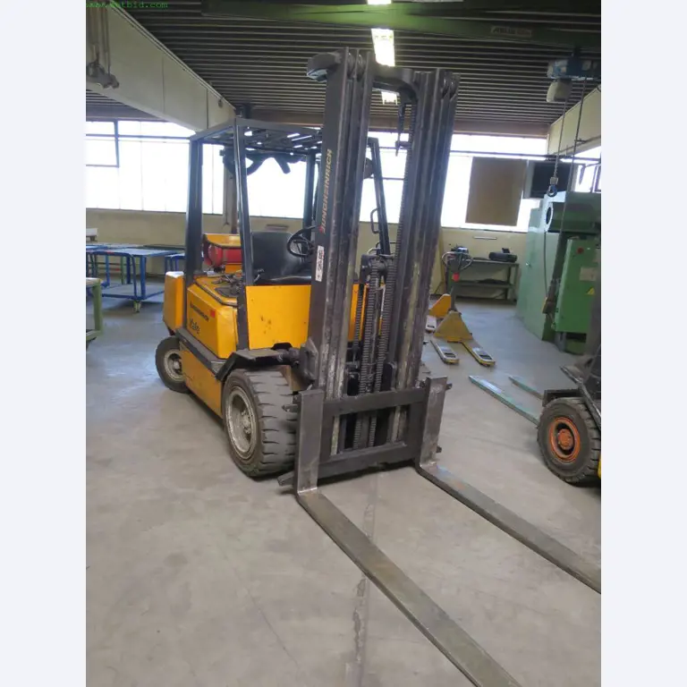 Máquinas-ferramentas e máquinas para trabalhar chapas metálicas<br> no domínio da engenharia mecânica e do fabrico por encomenda-2