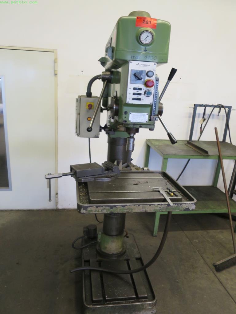 Werkzeug-&  Blechbearbeitungsmaschinen<br>aus dem Bereich Maschinenbau und<br>Lohnfertigung-2