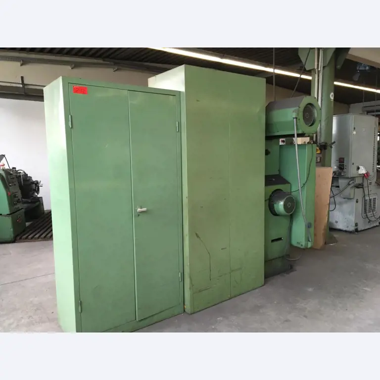 Máquinas-ferramentas e máquinas para trabalhar chapas metálicas<br> no domínio da engenharia mecânica e do fabrico por encomenda-5