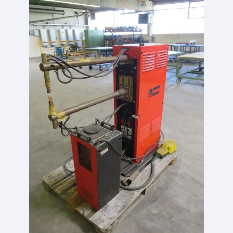 Máquinas-ferramentas e máquinas para trabalhar chapas metálicas<br> no domínio da engenharia mecânica e do fabrico por encomenda-2