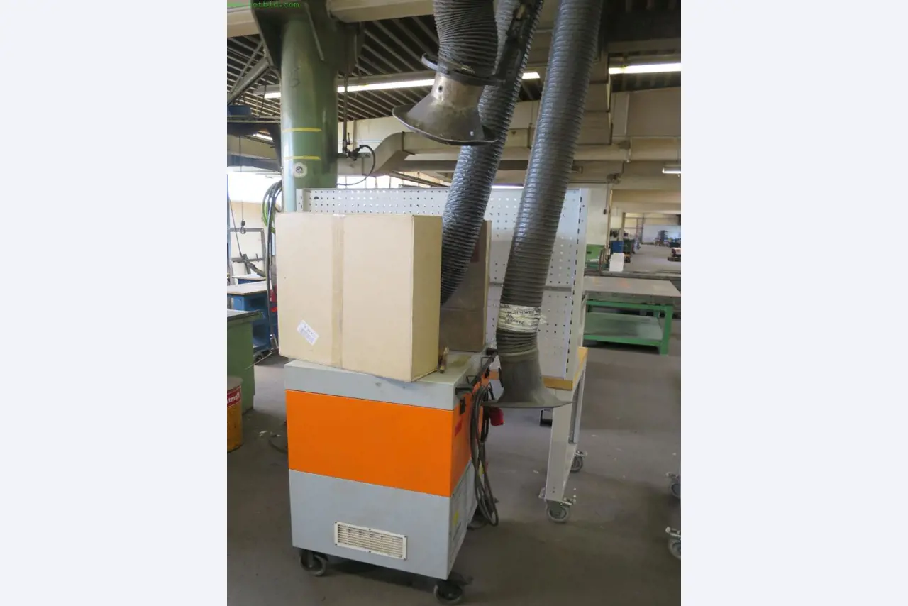 Máquinas-ferramentas e máquinas para trabalhar chapas metálicas<br> no domínio da engenharia mecânica e do fabrico por encomenda-1