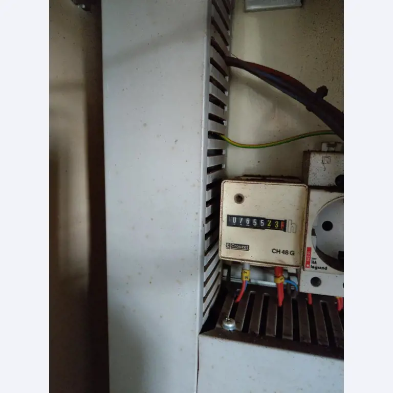 Máquinas-ferramentas e máquinas para trabalhar chapas metálicas<br> no domínio da engenharia mecânica e do fabrico por encomenda-17