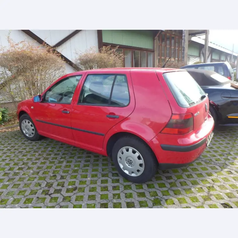 gepflegte Maschinen zur Herstellung von Möbeln-3