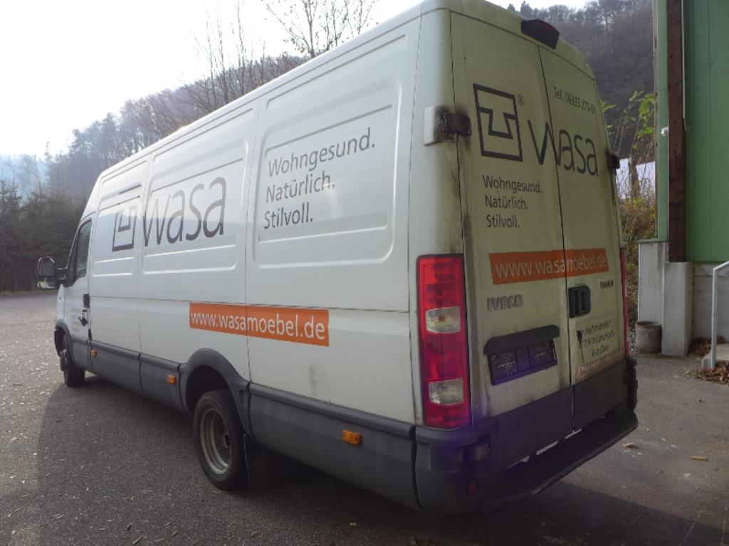 máquinas bem conservadas para a produção de mobiliário-3