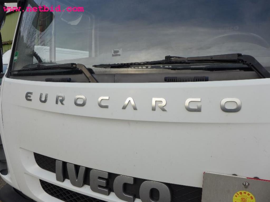 máquinas bem conservadas para a produção de mobiliário-16