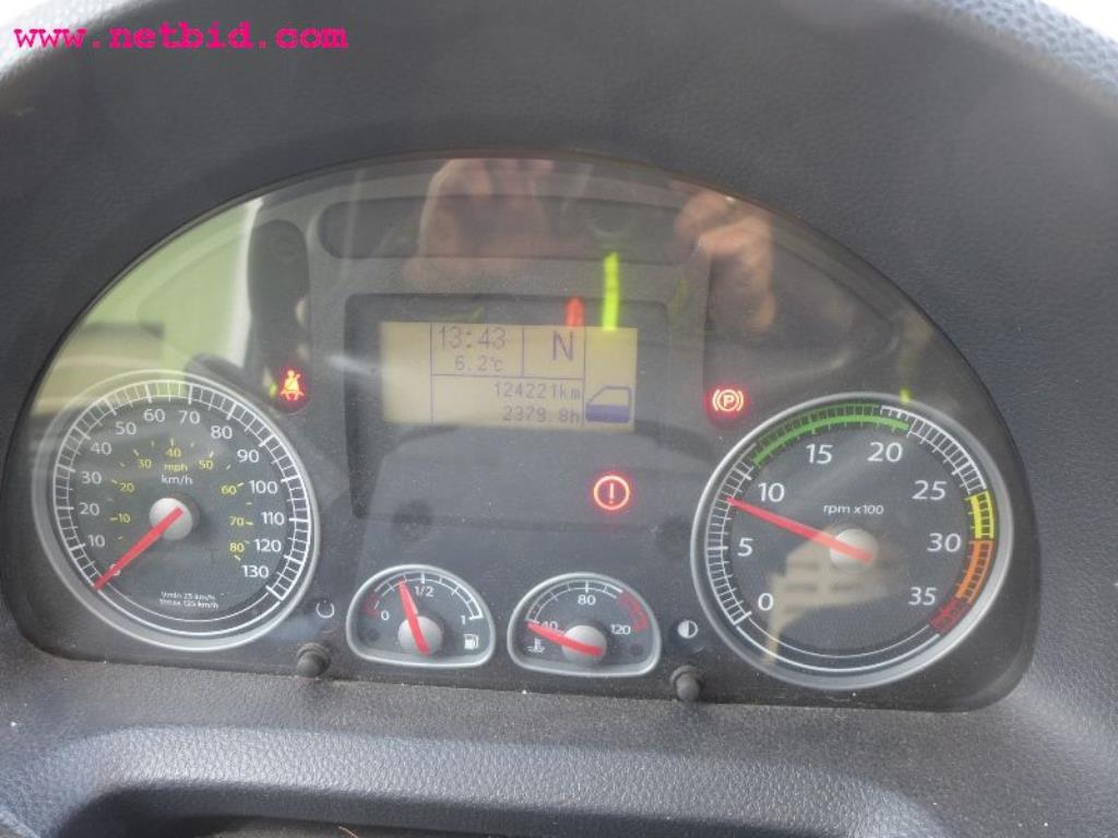 máquinas bem conservadas para a produção de mobiliário-19