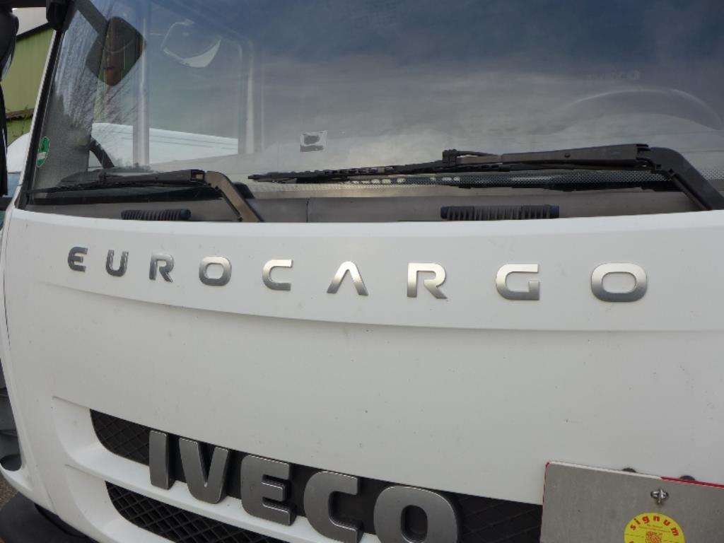 máquinas bem conservadas para a produção de mobiliário-6