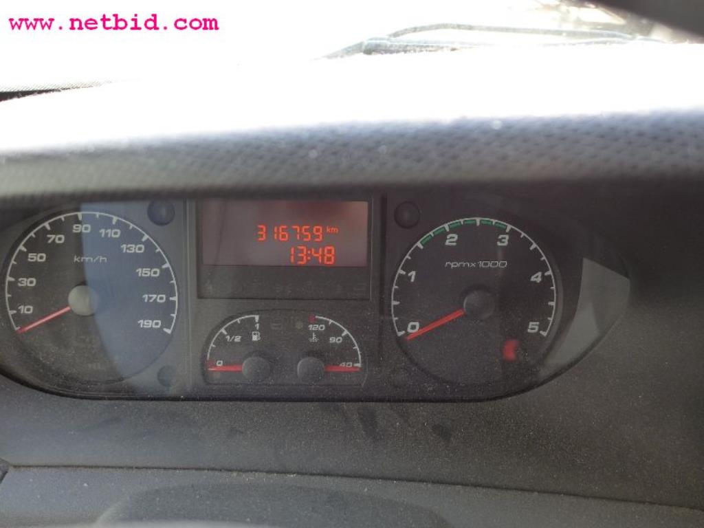 máquinas bem conservadas para a produção de mobiliário-19