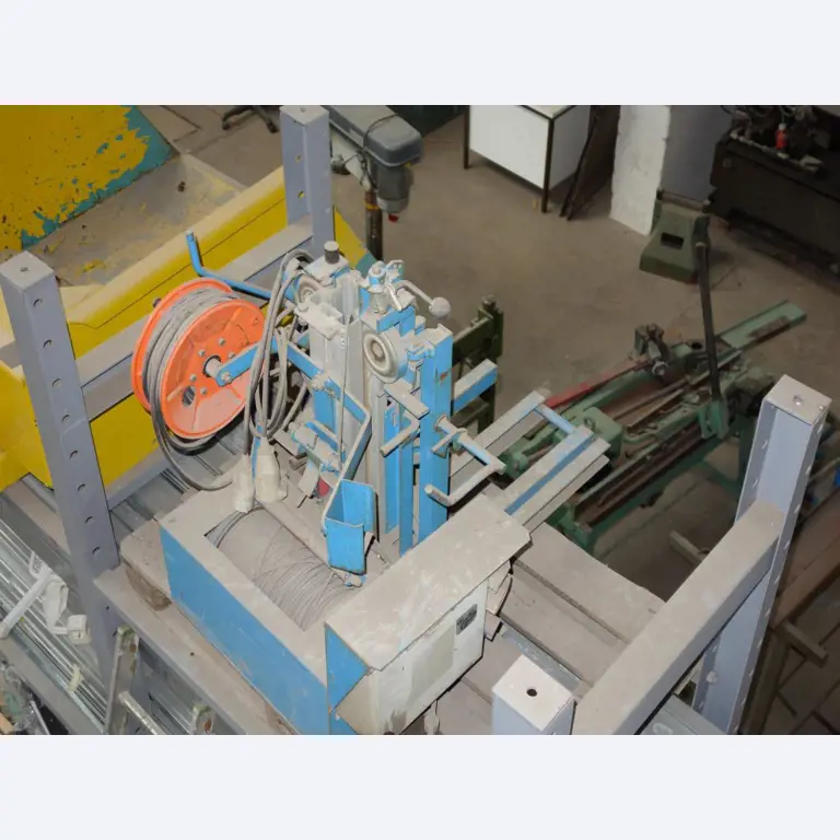 Betriebs- und Geschäftsausstattung einer Berufsbildungsstätte-1