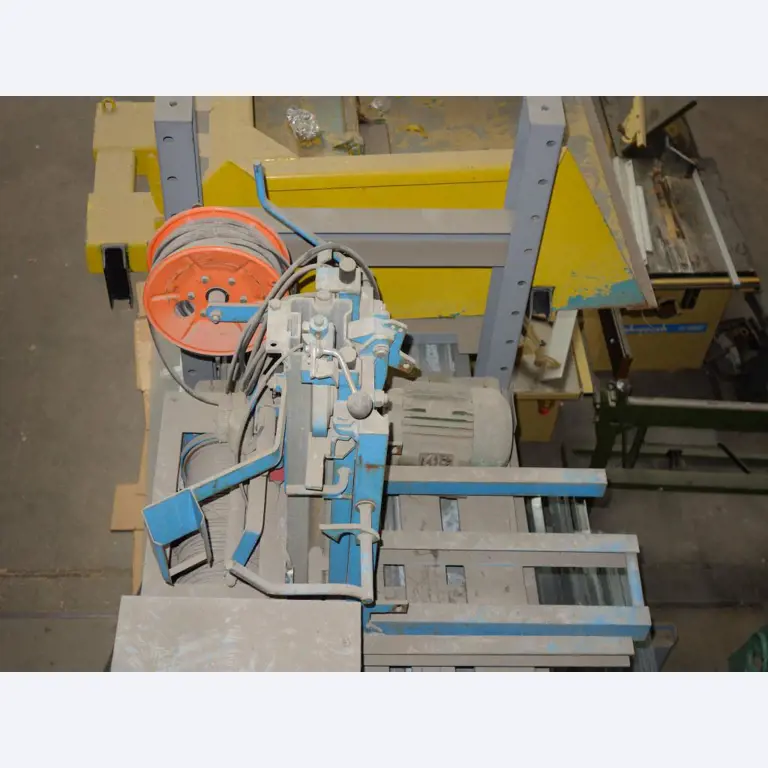 Betriebs- und Geschäftsausstattung einer Berufsbildungsstätte-2