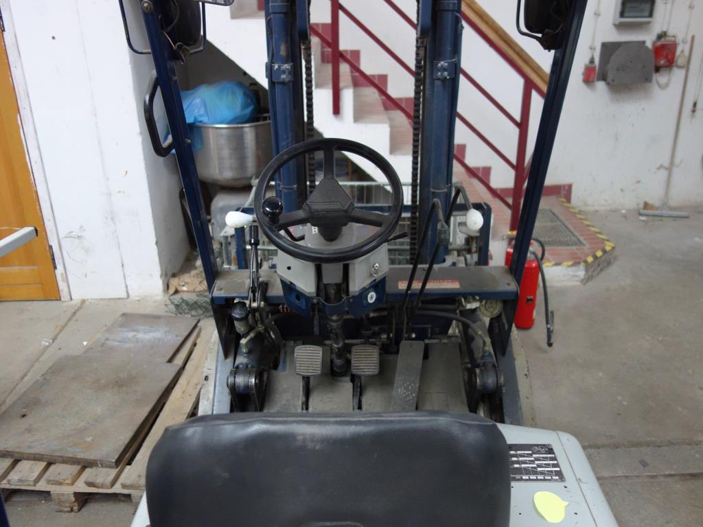 well-maintained machines and equipment of the job training center-4