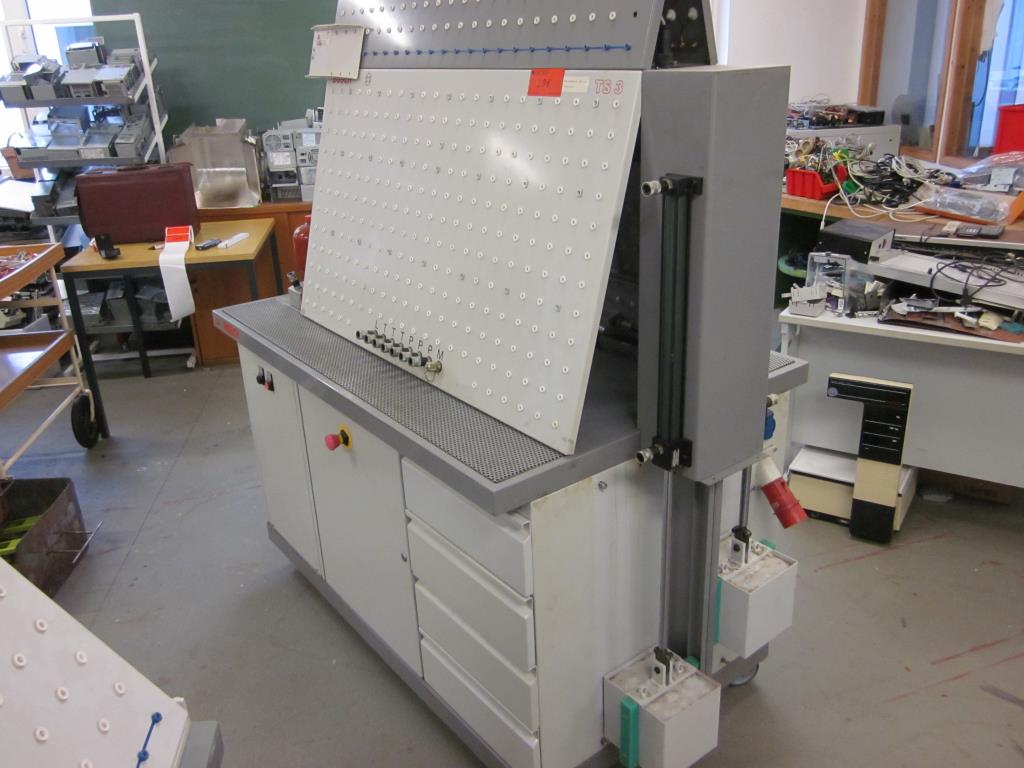 well-maintained machines and equipment of the job training center-1