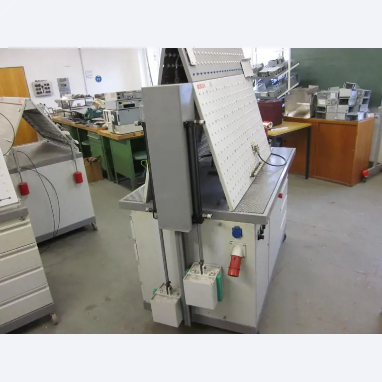 Betriebs- und Geschäftsausstattung einer Berufsbildungsstätte-2