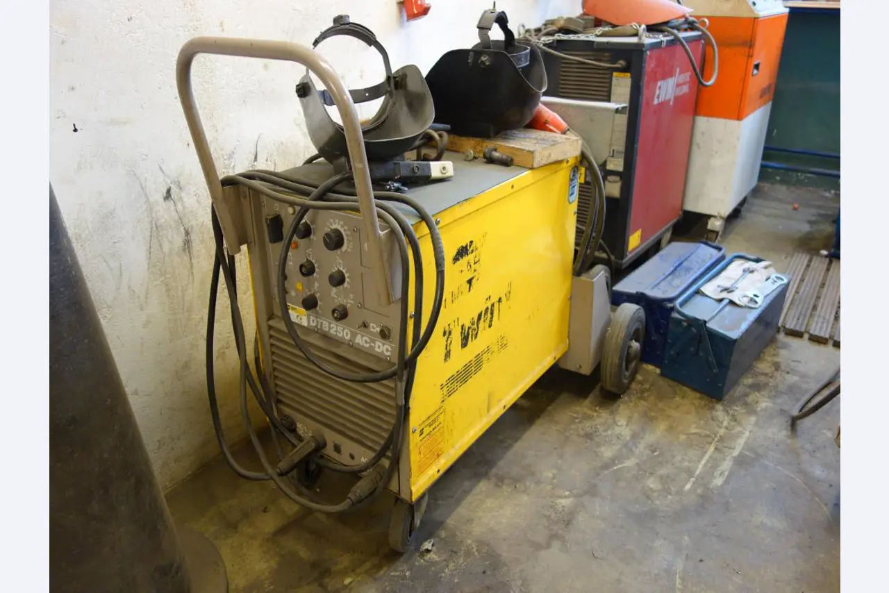 well-maintained machines and equipment of the job training center-1