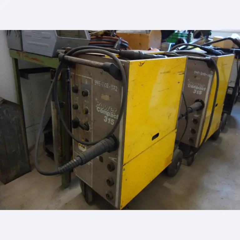 Betriebs- und Geschäftsausstattung einer Berufsbildungsstätte-1