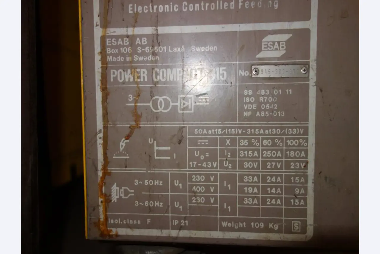 Betriebs- und Geschäftsausstattung einer Berufsbildungsstätte-2