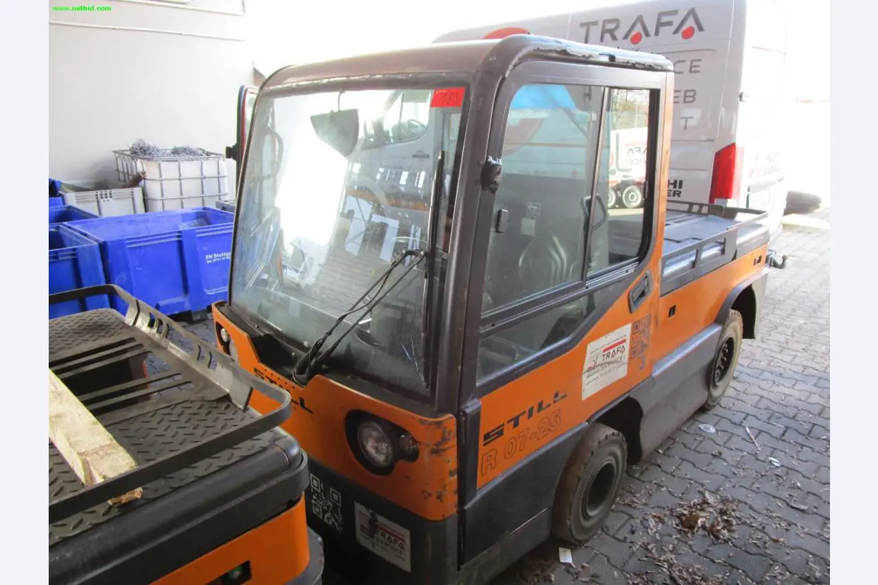 Camiões industriais, equipamento de oficina <br>e frota de veículos-1