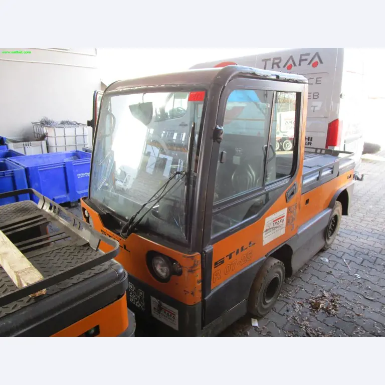 Camiões industriais, equipamento de oficina <br>e frota de veículos-1