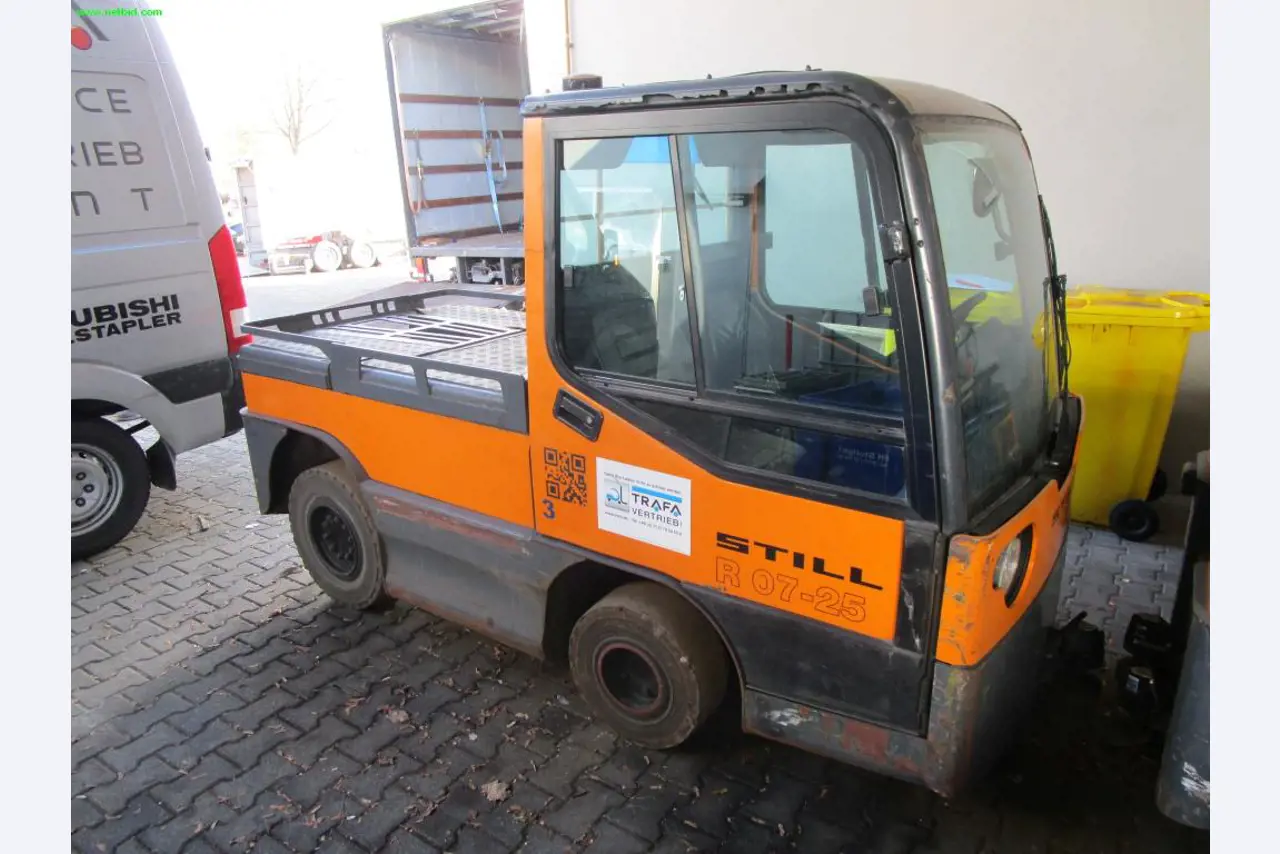 Camiões industriais, equipamento de oficina <br>e frota de veículos-2