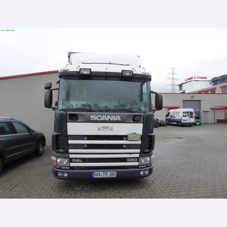fork-lift trucks, workshop equipment and <br>vehicle fleet-3