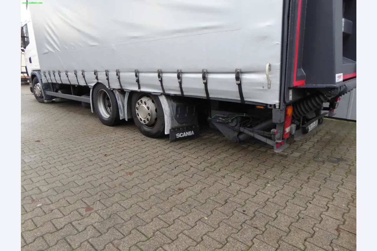 fork-lift trucks, workshop equipment and <br>vehicle fleet-5