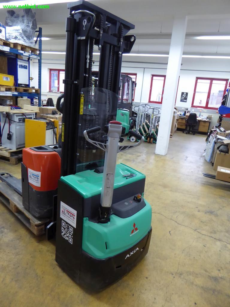 Flurfördergeräte, Werkstattausstattung <br>sowie Fuhrpark -1