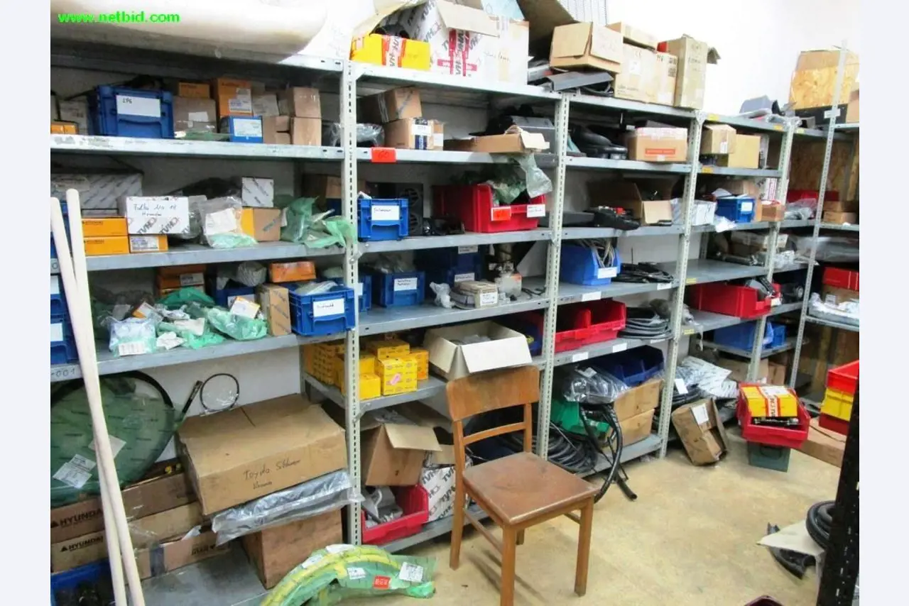 Flurfördergeräte, Werkstattausstattung <br>sowie Fuhrpark -1