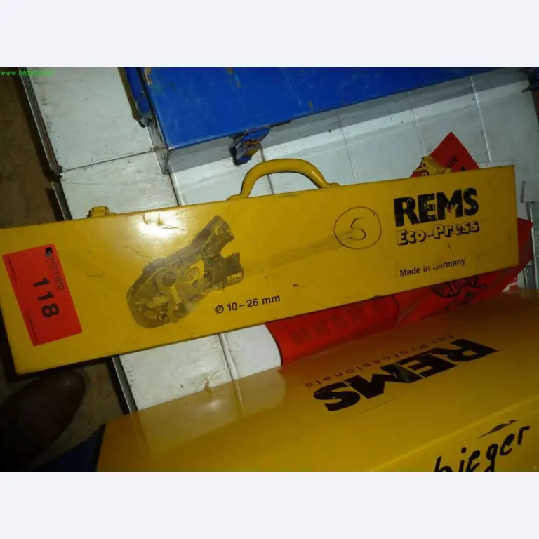 heating engineering and installation of the photovoltaic and solar thermic sector as well as vehicles-2