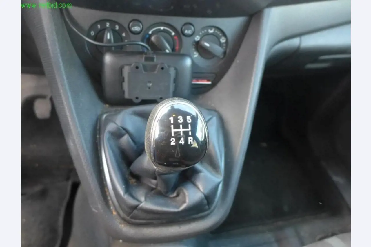 heating engineering and installation of the photovoltaic and solar thermic sector as well as vehicles-12