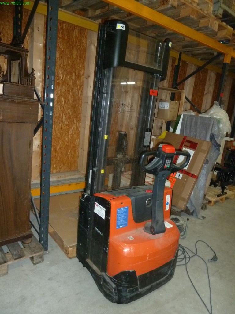 heating engineering and installation of the photovoltaic and solar thermic sector as well as vehicles-1