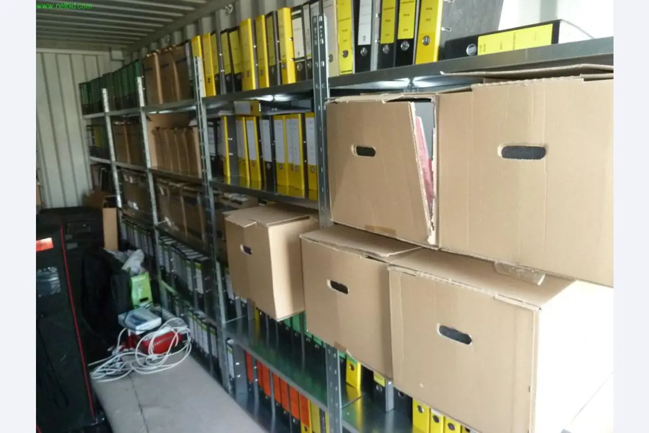 Machines et véhicules du domaine de la construction de chauffage, entreprise d'installation,<br>Photovoltaïque, thermie solaire-4