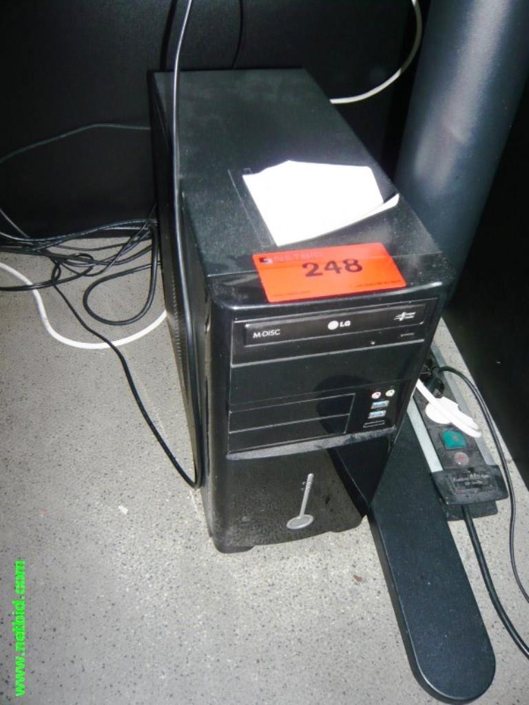 umfangreicher Posten Veranstaltungs-<br>technik – Ton-, Licht- und Videotechnik-1