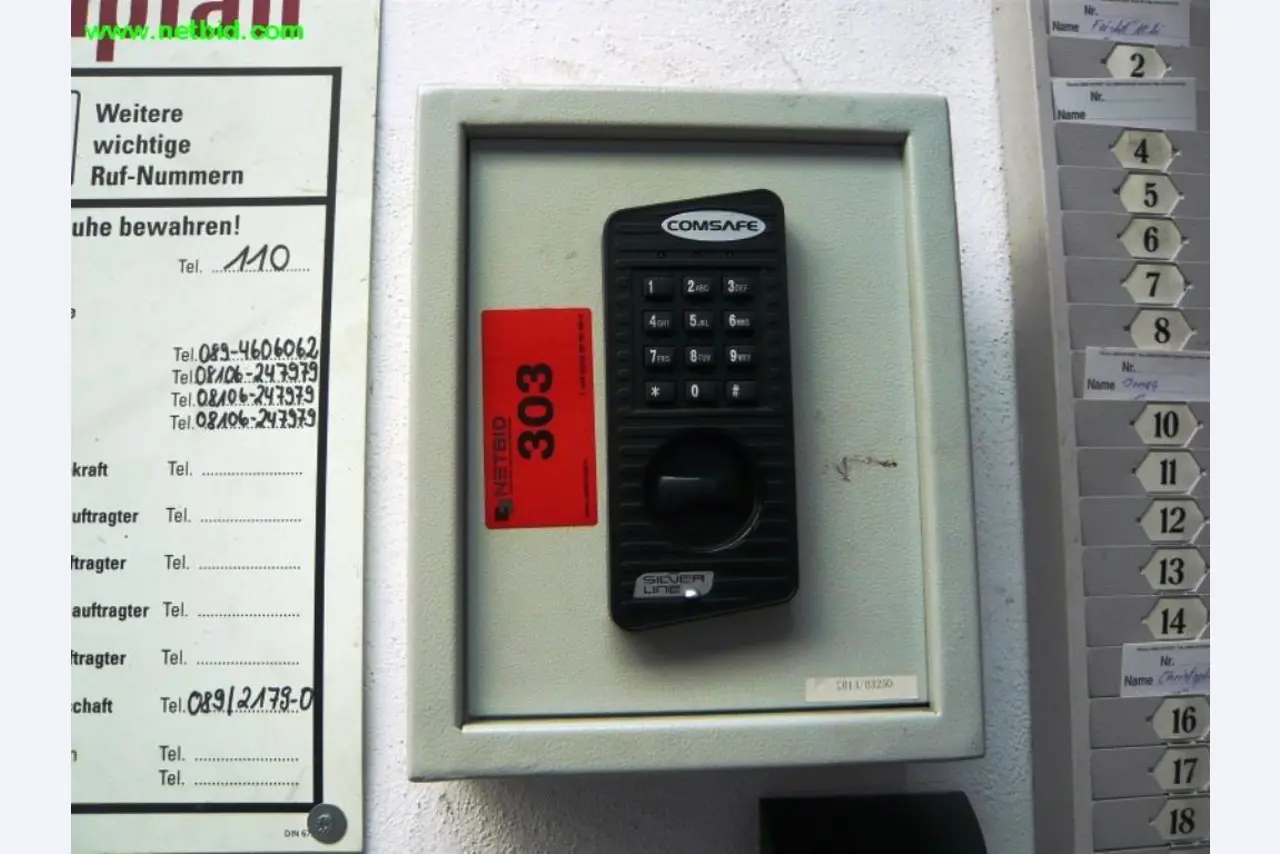 extensive batch of event technology - sound, light and video equipment-1