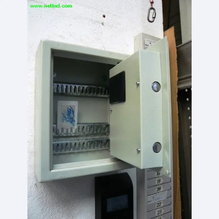 extensive batch of event technology - sound, light and video equipment-2