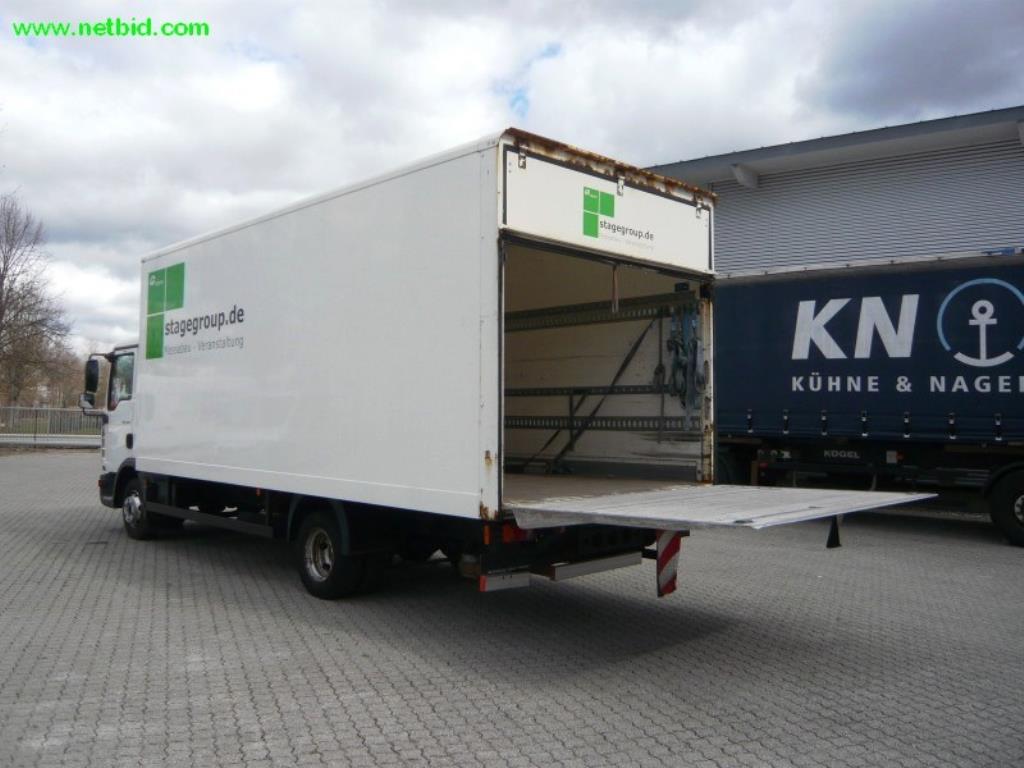 vaste lot de technique événementielle<br> - son, lumière et vidéo-3