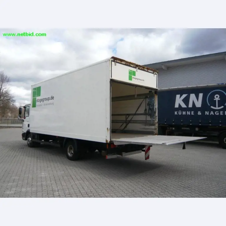 extensive batch of event technology - sound, light and video equipment-3