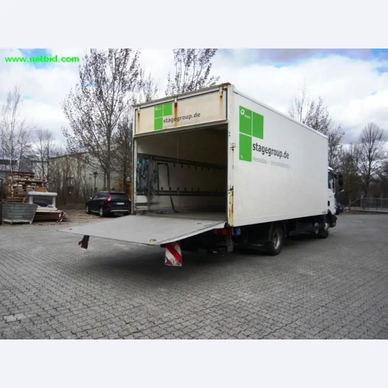 extensive batch of event technology - sound, light and video equipment-4