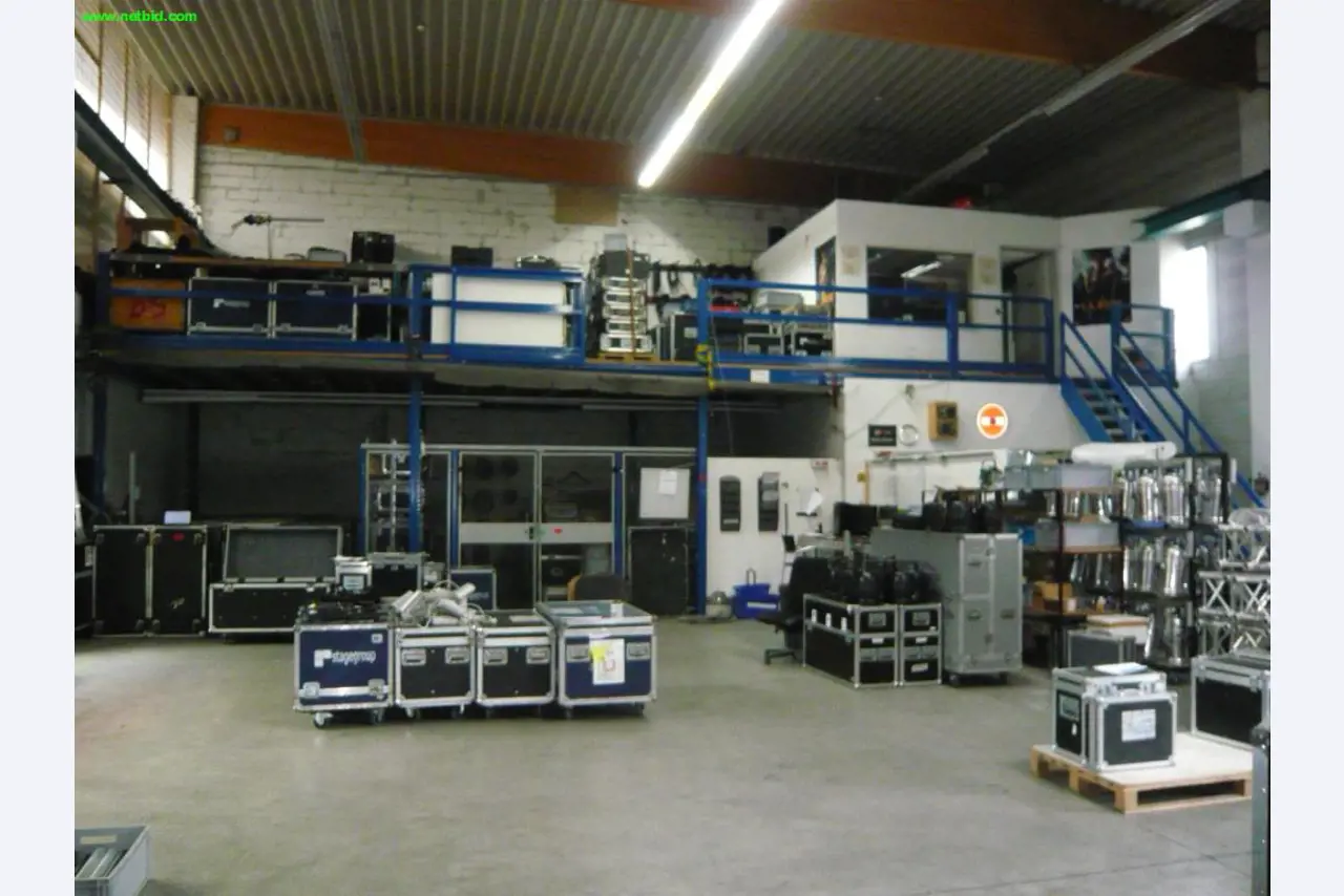 vaste lot de technique événementielle<br> - son, lumière et vidéo-1