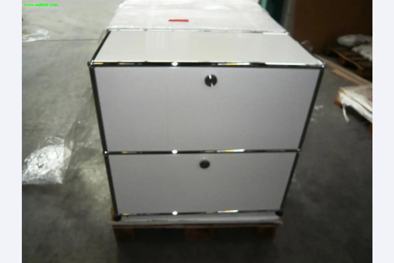 extensive batch of event technology - sound, light and video equipment-2